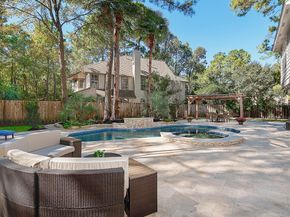 27 Owls Cove Place, The Woodlands TX 77382