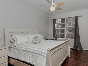 27 Owls Cove Place, The Woodlands TX 77382