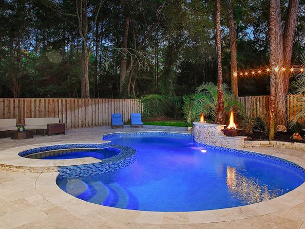 27 Owls Cove Place, The Woodlands TX 77382