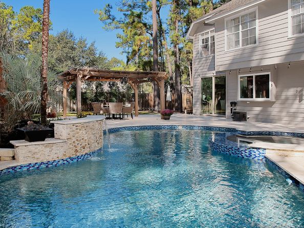 27 Owls Cove Place, The Woodlands TX 77382