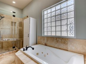 1426 W 21st Street A, Houston TX 77008