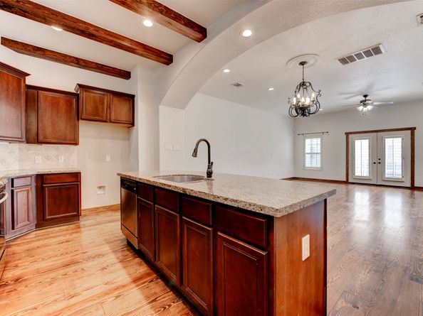 1426 W 21st Street A, Houston TX 77008