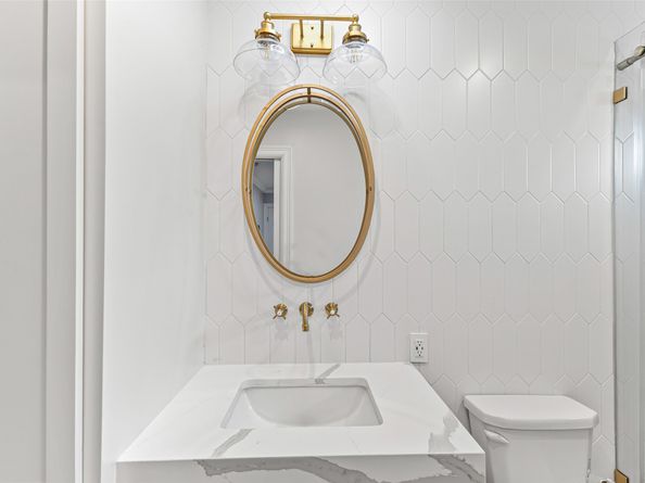 515 Foxglove Lane, Houston TX 77076