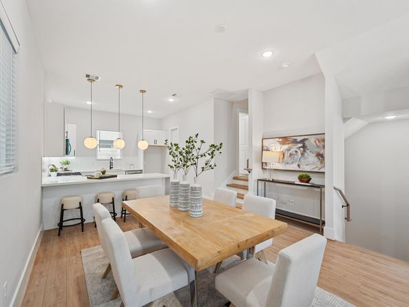 4816 Cochran Street, Houston TX 77009