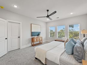 4816 Cochran Street, Houston TX 77009