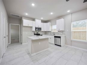 8004 Birmingham Street A/B, Houston TX 77028