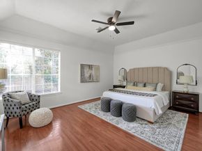 39 E Honey Grove Place, The Woodlands TX 77382