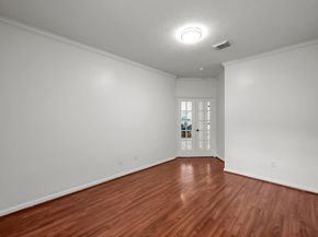 39 E Honey Grove Place, The Woodlands TX 77382