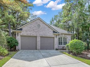 39 E Honey Grove Place, The Woodlands TX 77382