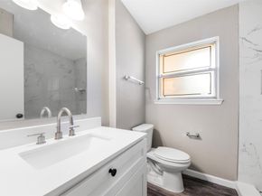 9627 Glenwood Forest Drive, Houston TX 77078