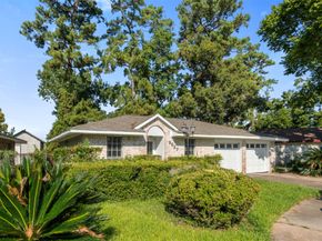 9627 Glenwood Forest Drive, Houston TX 77078