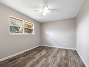 9627 Glenwood Forest Drive, Houston TX 77078