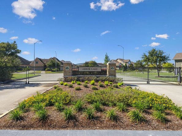 31778 Twin Timbers Lane, Spring TX 77386