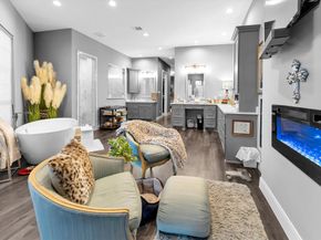 901 Longmire Road 54, Conroe TX 77304