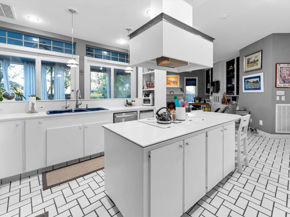 901 Longmire Road 54, Conroe TX 77304