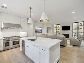 10106 Meadow Lake Lane, Houston TX 77042