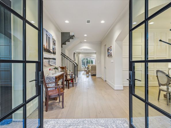 10106 Meadow Lake Lane, Houston TX 77042