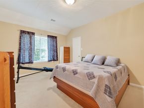 14 Broadweather Place, The Woodlands TX 77382