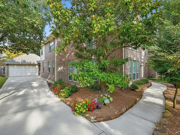 14 Broadweather Place, The Woodlands TX 77382