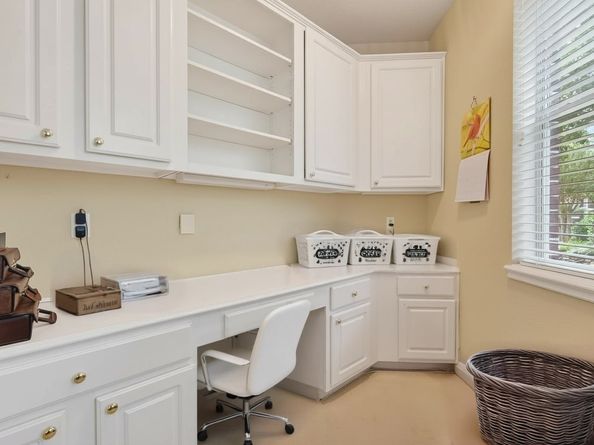 14 Broadweather Place, The Woodlands TX 77382