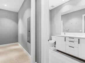 4521 San Felipe Street 2601, Houston TX 77027