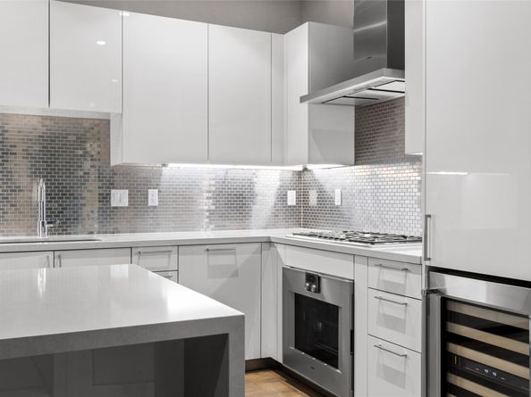 4521 San Felipe Street 2601, Houston TX 77027