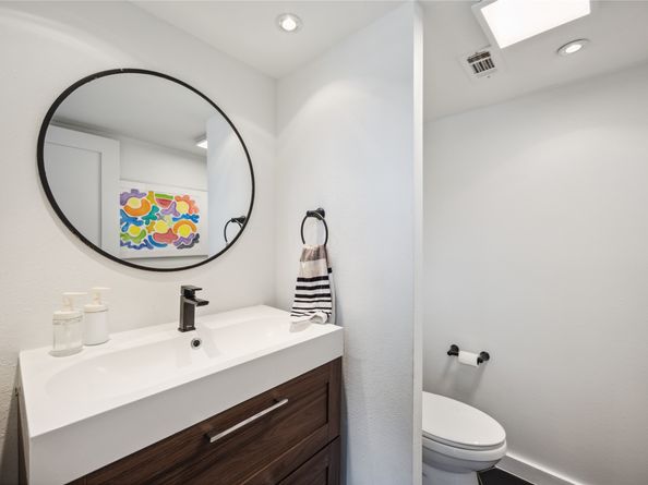 3520 Mount Vernon Street, Houston TX 77006