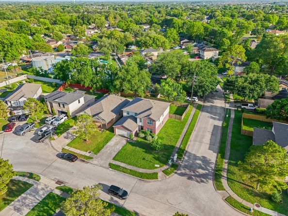 16815 Watering Oaks Lane, Houston TX 77083