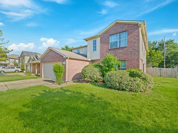 16815 Watering Oaks Lane, Houston TX 77083