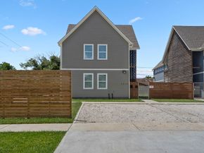 2518 Cleburne Street, Houston TX 77004