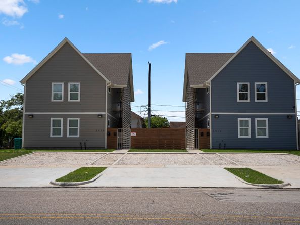 2518 Cleburne Street, Houston TX 77004