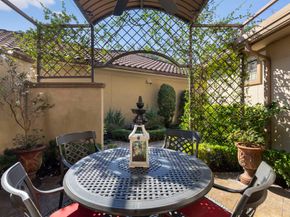 3034 Serena Vista Way, Houston TX 77068