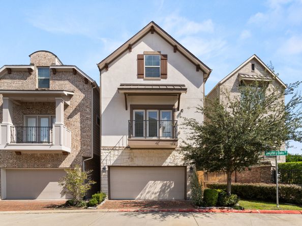 1002 Shepherd Oaks Drive, Houston TX 77018
