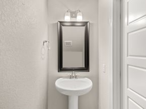 1002 Shepherd Oaks Drive, Houston TX 77018