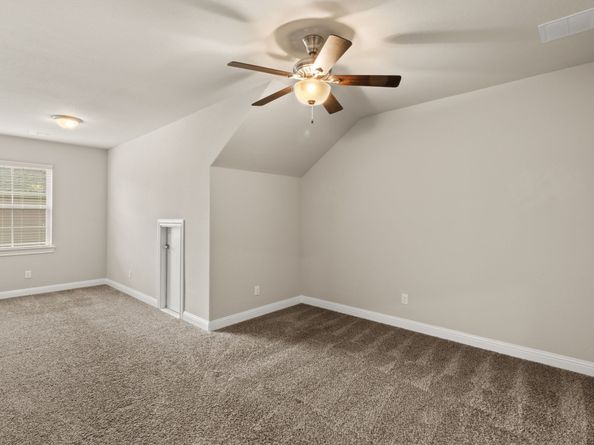 1002 Shepherd Oaks Drive, Houston TX 77018