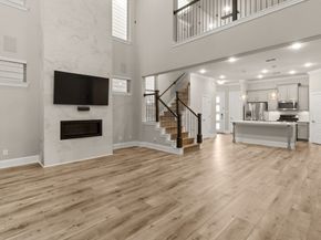 1002 Shepherd Oaks Drive, Houston TX 77018