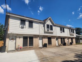 517 5th Street 4, Humble TX 77338