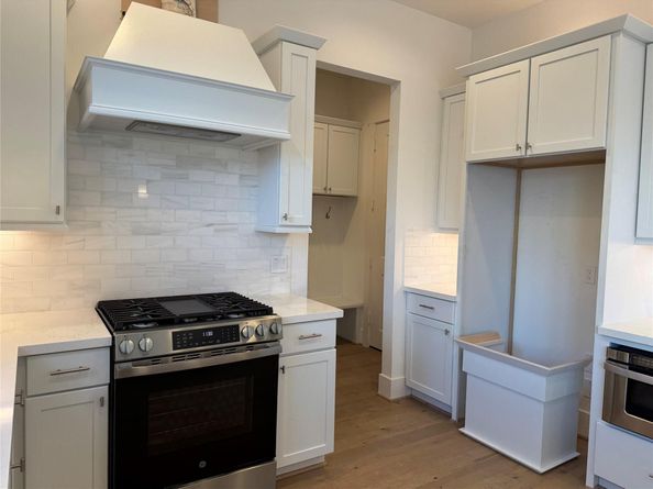 3609 Huntsford Drive, Houston TX 77008