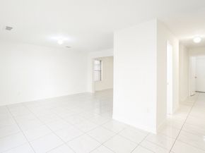 11823 Palmdate Street, Houston TX 77034