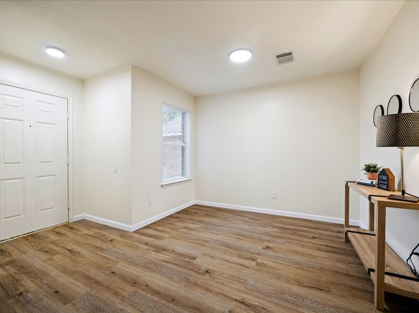 5639 Tiger Lilly Way, Houston TX 77085