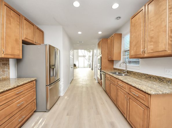 10743 Boardwalk Street, Houston TX 77042