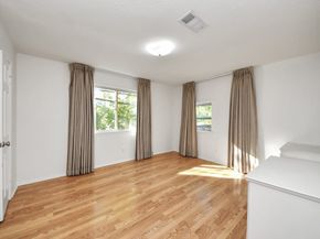 10743 Boardwalk Street, Houston TX 77042