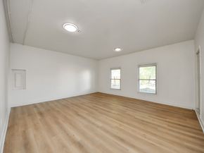 10743 Boardwalk Street, Houston TX 77042