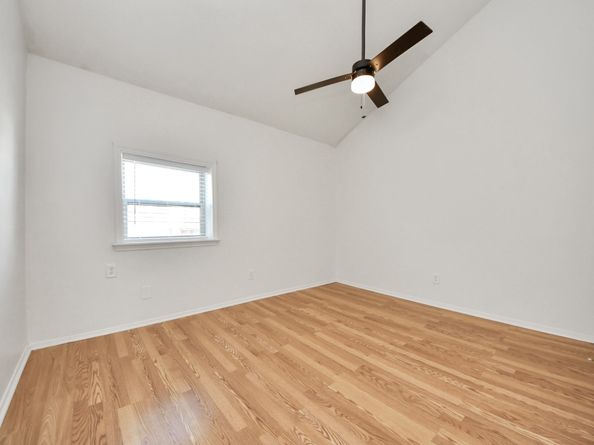 10743 Boardwalk Street, Houston TX 77042