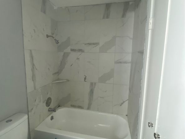 10053 Westpark Drive 334, Houston TX 77042