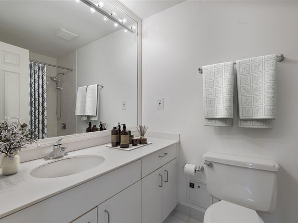 2001 Holcombe Boulevard 1801, Houston TX 77030