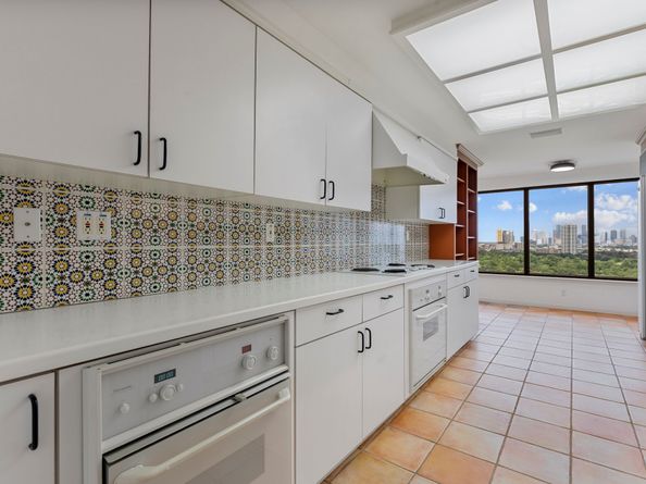 2001 Holcombe Boulevard 1801, Houston TX 77030