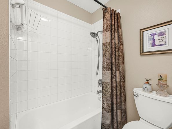 1119 Glen Echo Drive, Houston TX 77088