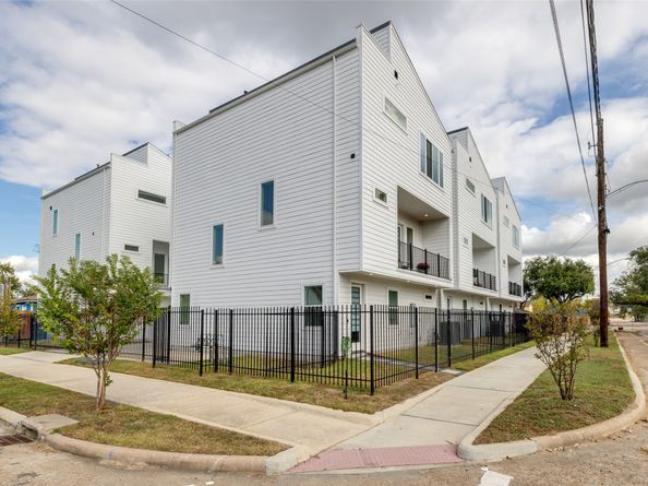 4804 Gano Street C, Houston TX 77009