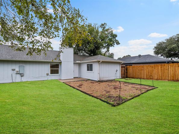 16519 Gaeldom Lane, Houston TX 77084